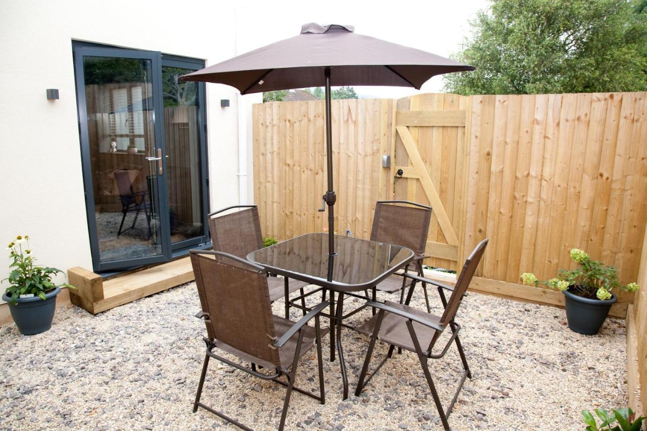 Little Elm - Luxury Home From Home, Free Parking, 30-40 Mins Walk From Bath City Centre Экстерьер фото